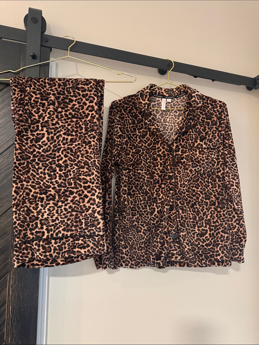 Leopard Print Women's Pajama Set - Brown